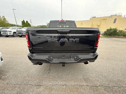 New 2026 RAM 1500 Big Horn AWD/4WD image 4