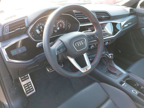 Used 2025 Audi Q3 2.0T Premium Plus w/ Premium Plus Package AWD/4WD image 10