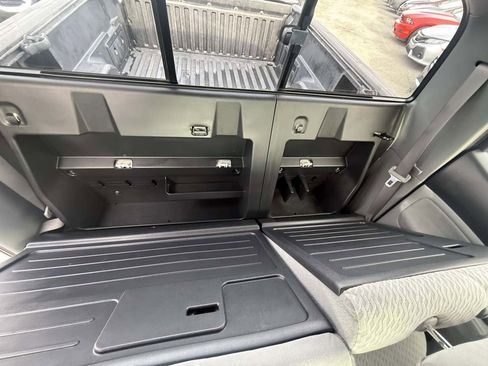 Used 2011 Toyota Tacoma PreRunner w/ SR5 Pkg #2 image 40