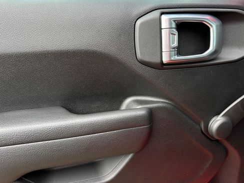 Certified 2022 Jeep Wrangler Unlimited Sport image 10