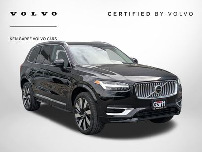 Used 2023 Volvo XC90 T8 Ultimate w/ Lounge Package