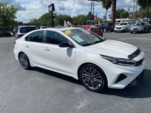 Used 2023 Kia Forte GT w/ GT2 Package FWD image 5