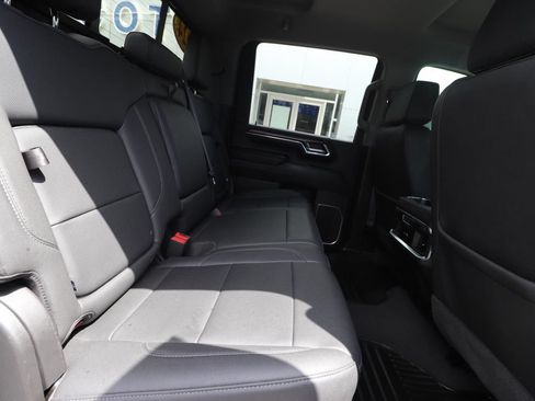 Used 2024 Chevrolet Silverado 3500 LTZ w/ LTZ Convenience Package AWD/4WD image 23
