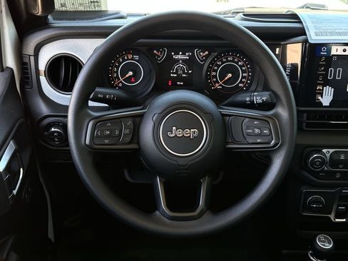 New 2026 Jeep Gladiator Sport image 11