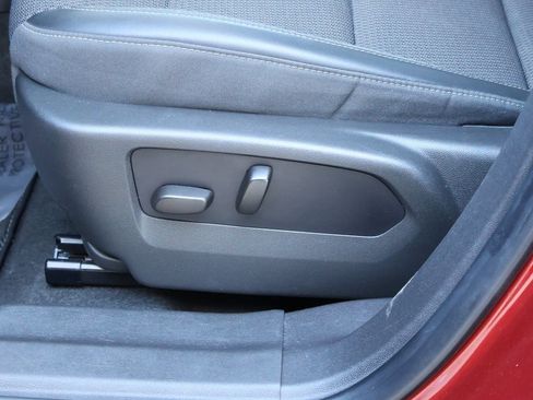 Used 2023 Buick Envision Preferred image 24