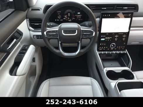 Used 2026 GMC Terrain Denali AWD/4WD image 13
