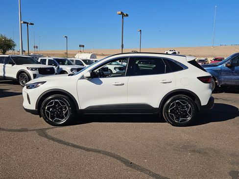 New 2026 Ford Escape Platinum w/ Premium Technology Package image 5