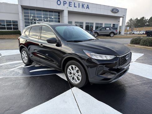 New 2026 Ford Escape Active image 1