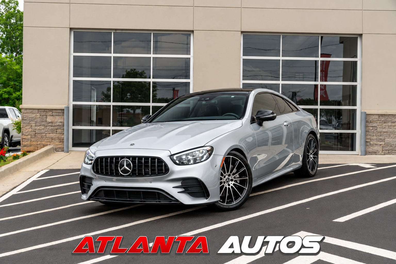 Used 2023 Mercedes-Benz E 450 Coupe image 1