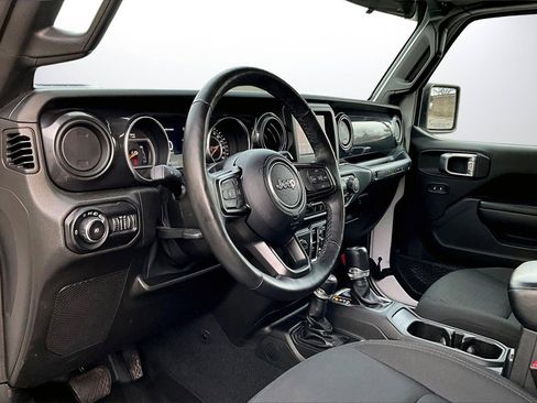 Certified 2021 Jeep Wrangler Unlimited Sport image 18