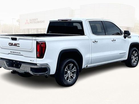Used 2025 GMC Sierra 1500 SLT image 6