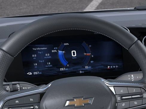 New 2026 Chevrolet Equinox EV LT image 18