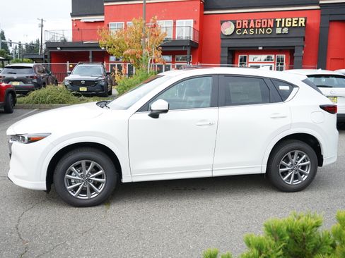 New 2025 MAZDA CX-5 AWD 2.5 S w/ Preferred Package image 4