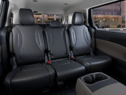 New 2026 Kia Carnival EX FWD image 17