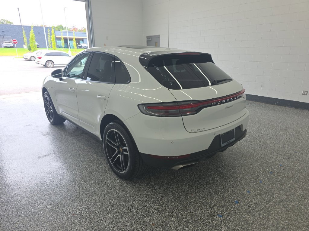 Used 2021 Porsche Macan AWD/4WD image 3