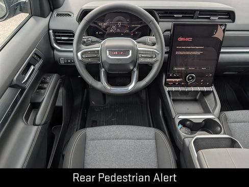 New 2026 GMC Terrain Elevation w/ Technology Package II FWD image 12