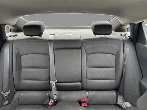 Used 2018 Chevrolet Malibu LT FWD image 28