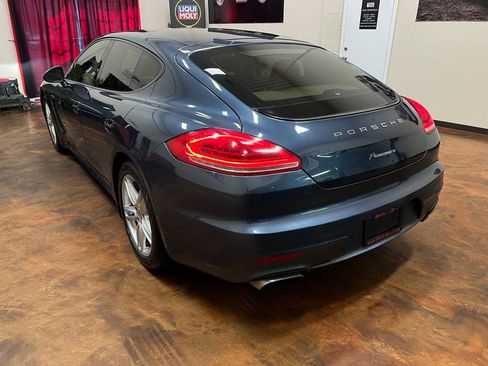 Used 2014 Porsche Panamera 4 image 7