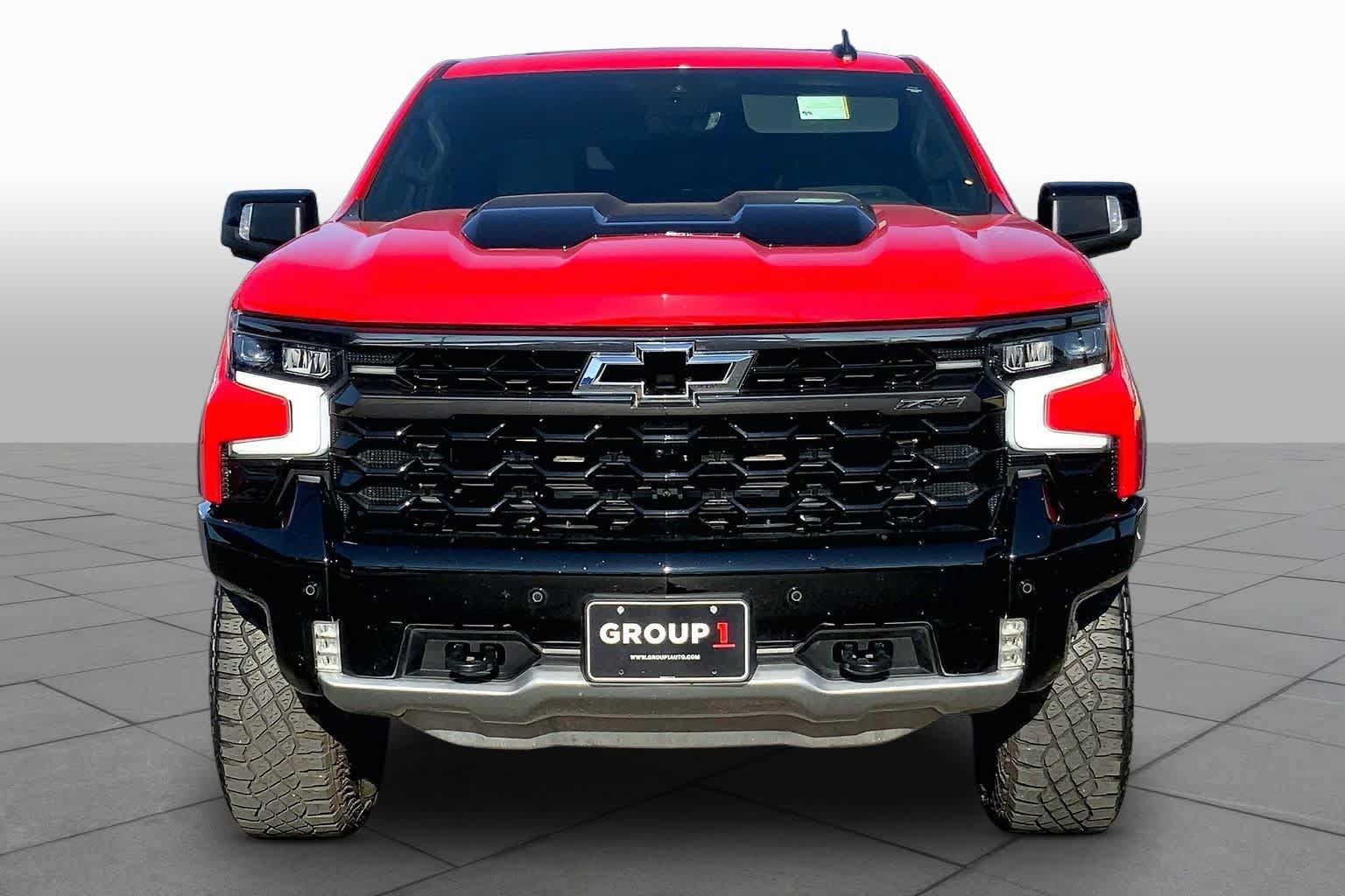 Certified 2025 Chevrolet Silverado 1500 ZR2 w/ Technology Package AWD/4WD image 3