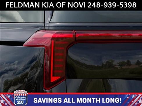 New 2026 Kia Carnival SX Prestige FWD image 11