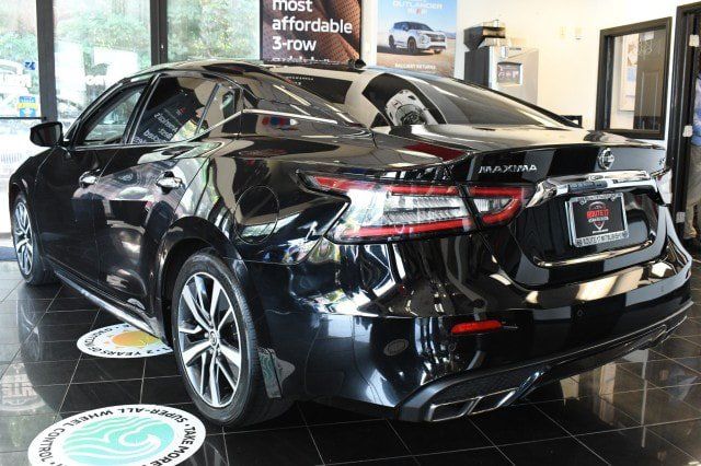 Used 2020 Nissan Maxima 3.5 SV w/ Floor Mat Group FWD image 10