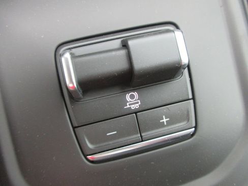 New 2026 GMC Sierra 2500 AT4X AWD/4WD image 21
