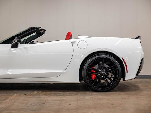 Used 2016 Chevrolet Corvette Stingray Convertible w/ Battery Protection Package image 27