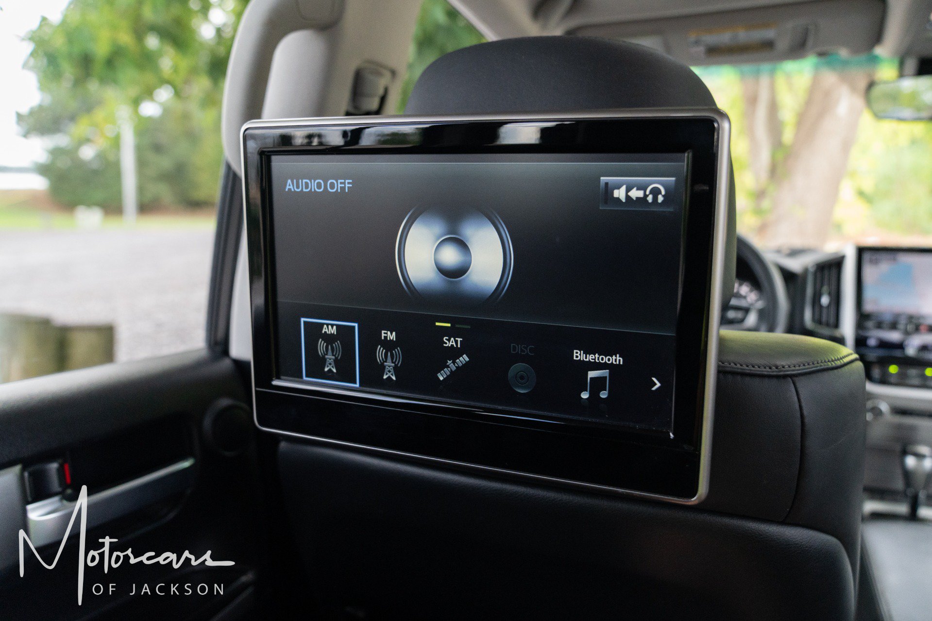 Used 2017 Toyota Land Cruiser AWD/4WD image 21