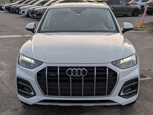 Used 2021 Audi Q5 Premium Plus w/ Premium Plus Package image 2