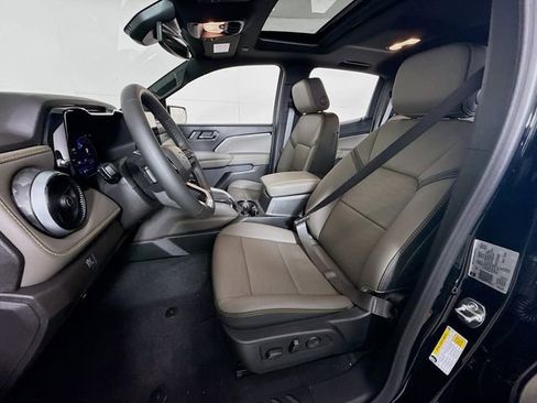 New 2026 Chevrolet Colorado ZR2 w/ Technology Package image 24