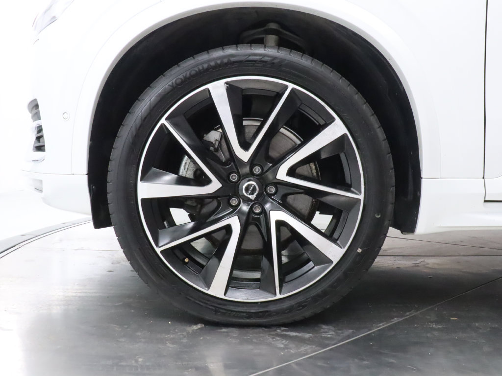Used 2023 Volvo XC90 B6 Plus AWD/4WD image 40