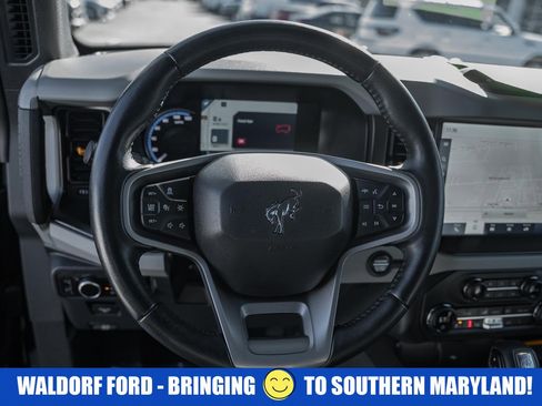 Used 2023 Ford Bronco Badlands image 33