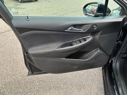 Used 2016 Chevrolet Cruze LT w/ Convenience Package FWD image 14