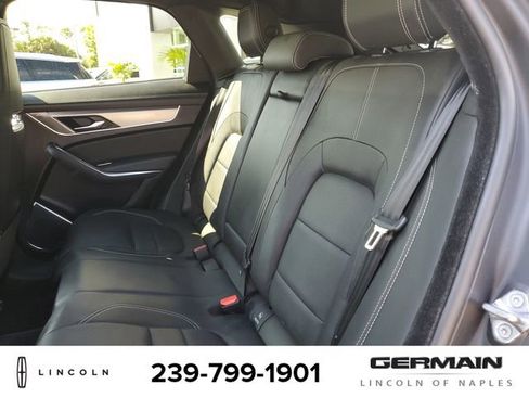 Used 2024 Jaguar F-PACE R-Dynamic S image 20