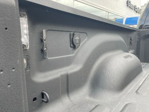 Used 2024 RAM 2500 Laramie w/ Night Edition image 9