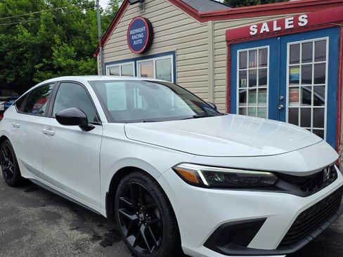 Used 2022 Honda Civic Sport image 8