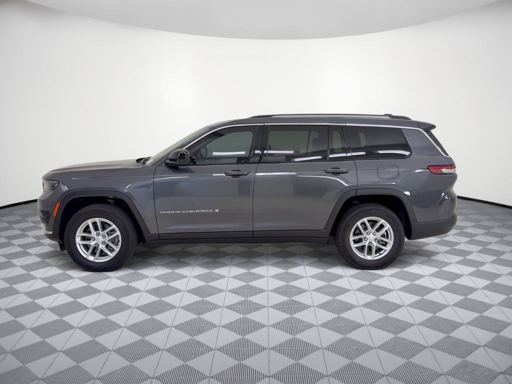 Used 2023 Jeep Grand Cherokee L Laredo w/ Trailer Tow Group (B) AWD/4WD image 2