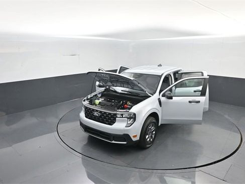 New 2026 Ford Maverick XLT image 38