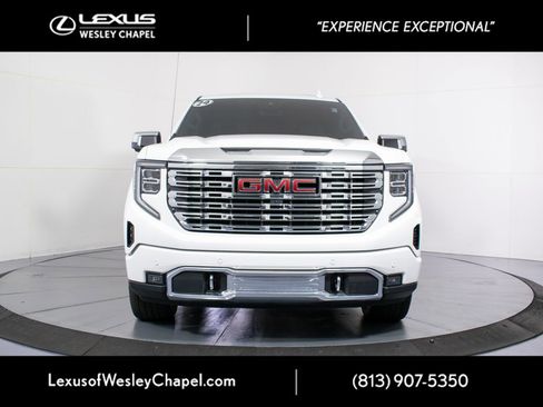 Used 2024 GMC Sierra 1500 Denali AWD/4WD image 13