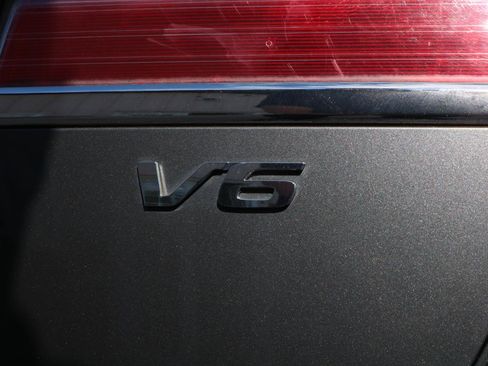 Used 2012 Honda Accord EX-L image 11