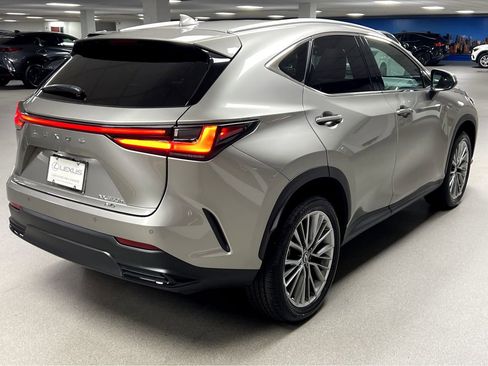 Certified 2026 Lexus NX 350h AWD w/ Accessory Package (2T) image 7