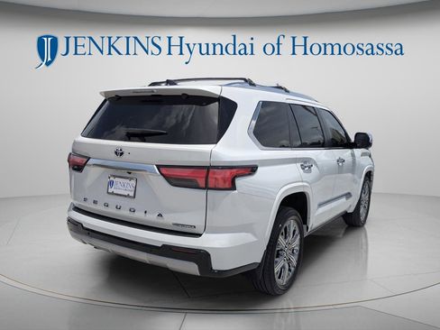 Used 2026 Toyota Sequoia Capstone AWD/4WD image 4