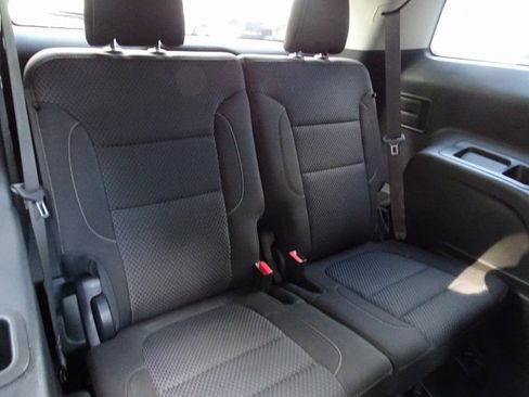 Used 2023 GMC Acadia SLE w/ Driver Convenience Package image 14