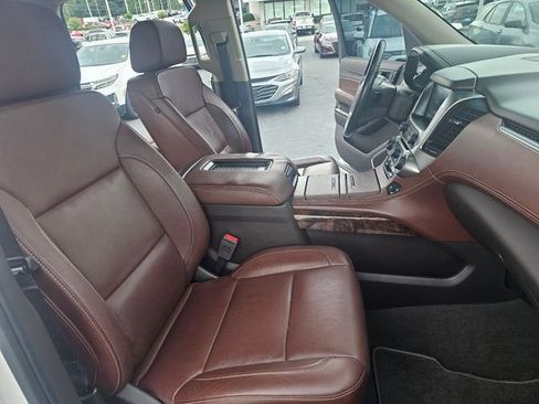 Used 2019 Chevrolet Tahoe Premier AWD/4WD image 15