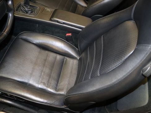 Used 1993 Porsche 968 Cabriolet RWD image 12