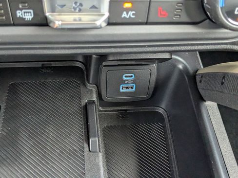 New 2025 Ford Bronco Badlands AWD/4WD image 24