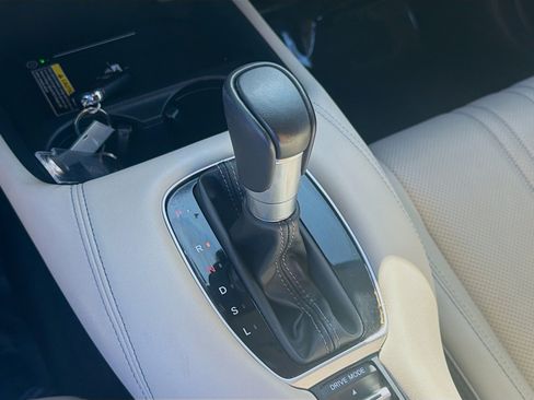 Certified 2023 Honda HR-V EX-L image 15