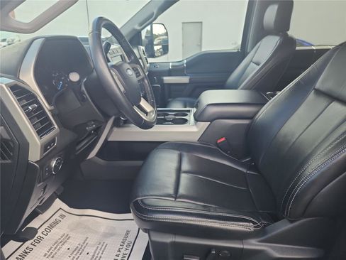 Used 2020 Ford F250 Lariat w/ Chrome Package image 13