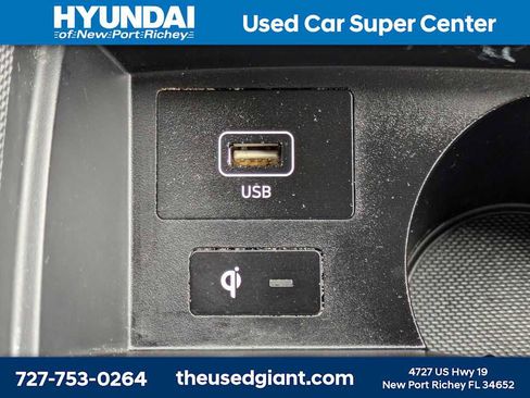 Certified 2021 Hyundai Santa Fe SEL w/ Convenience Package image 29