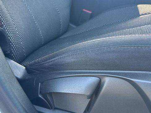 Used 2017 Chevrolet Equinox LT w/ Convenience Package image 53